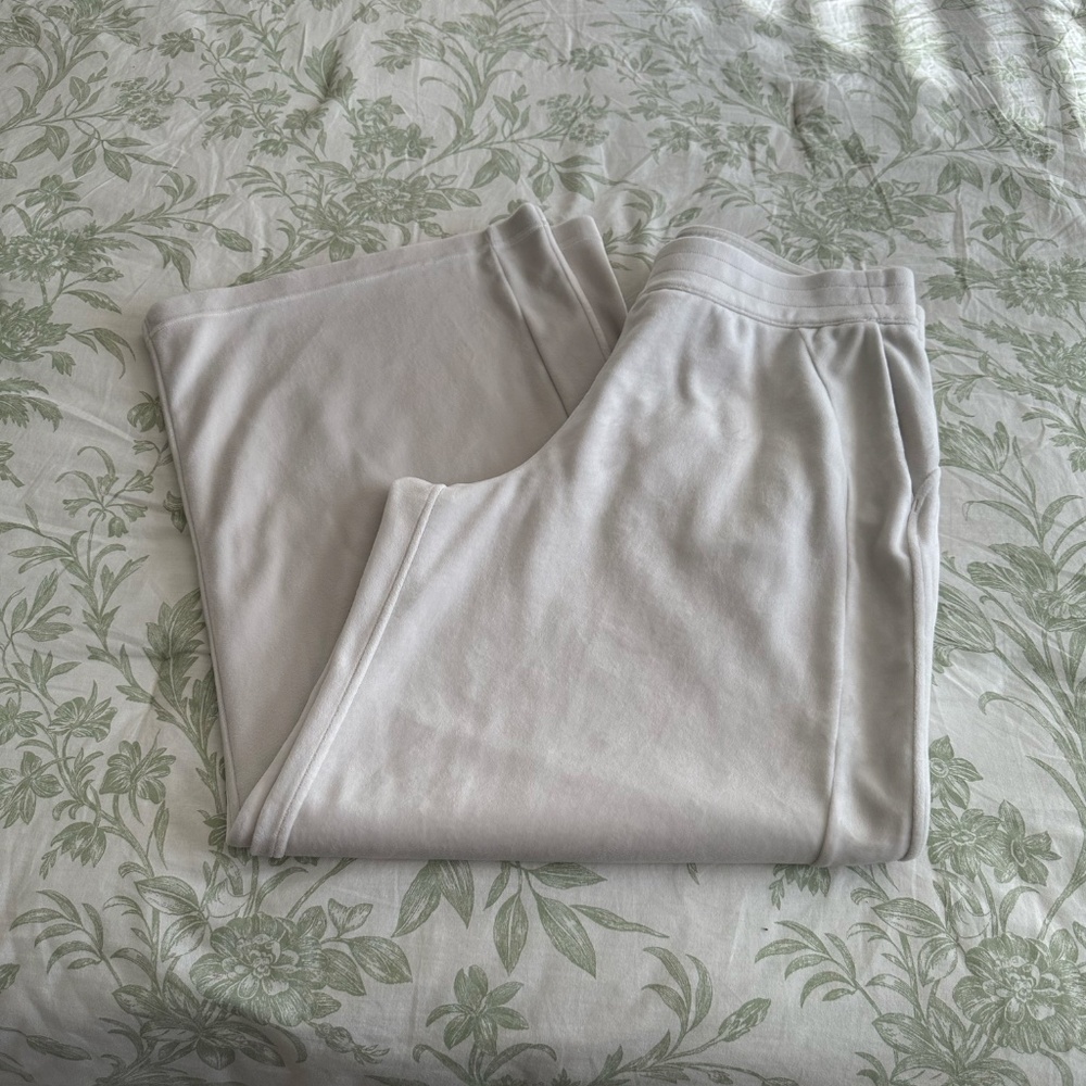 Women's Lululemon Scuba Mid Rise Velour Pants